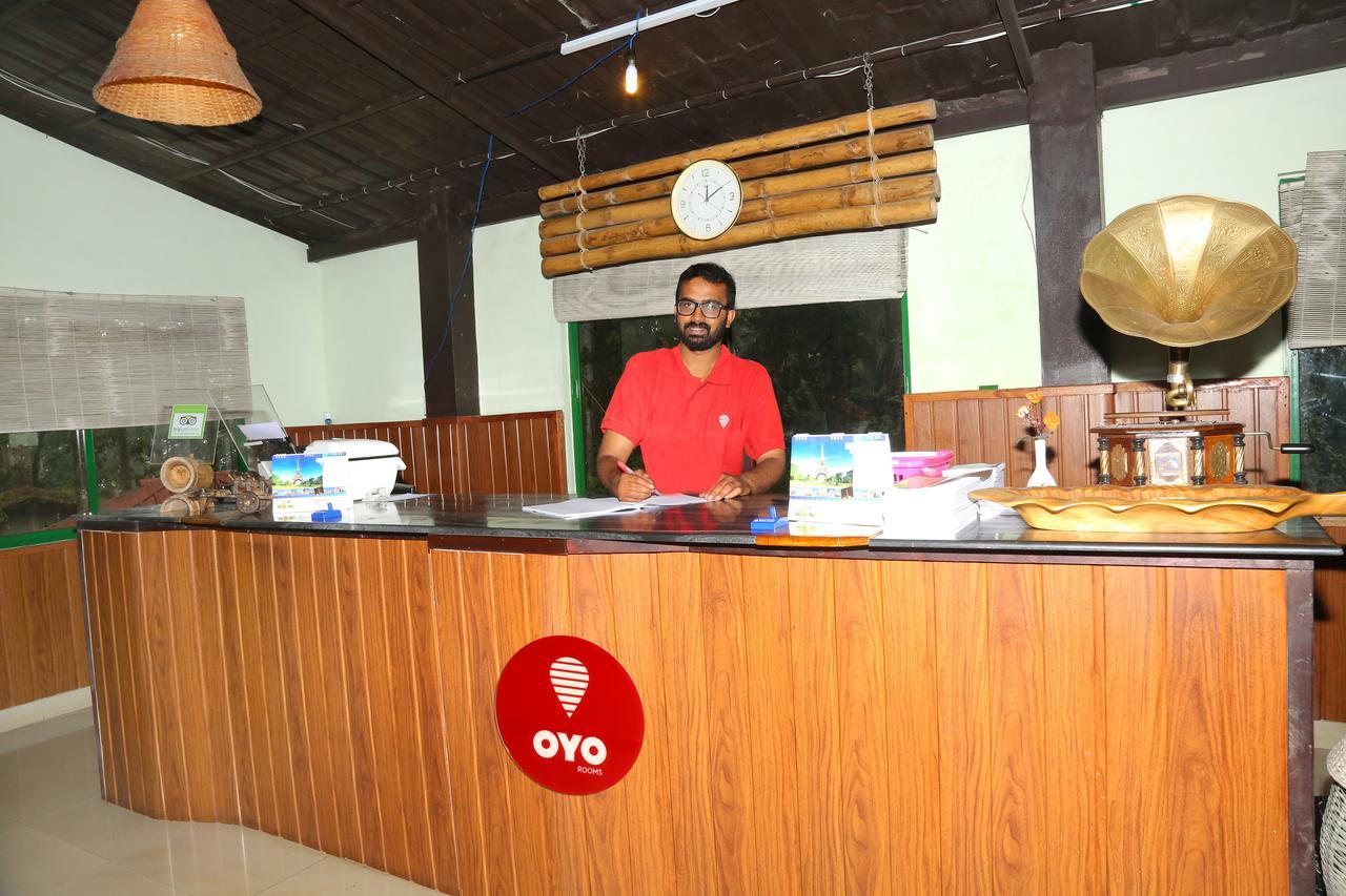 Oyo 4651 Woodpecker Resort ムンナール エクステリア 写真